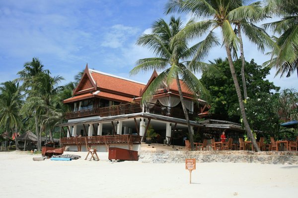 What Are the Unmissable Events for Experiencing UK Culture this Year?